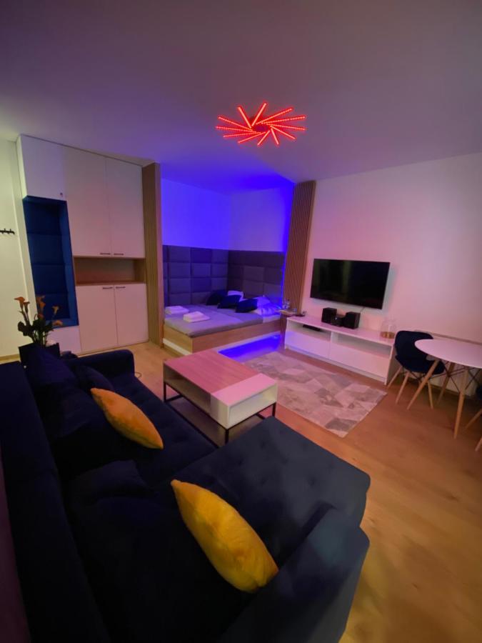 Secret Apartments Chelmska 华沙 外观 照片